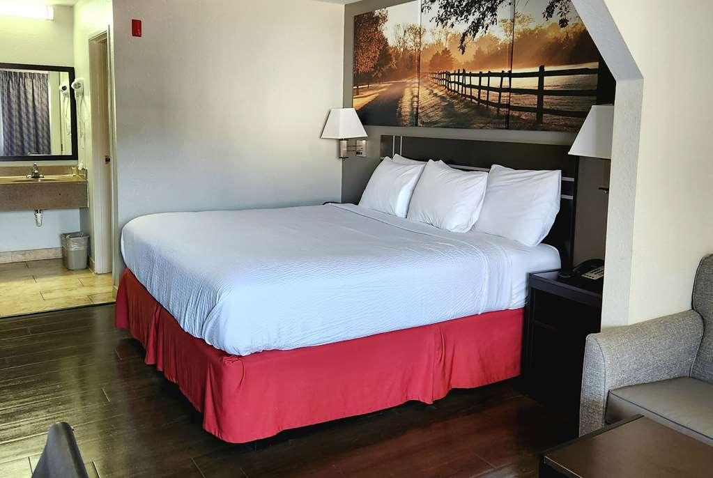 Days Inn By Wyndham Sulphur La Pokoj fotografie